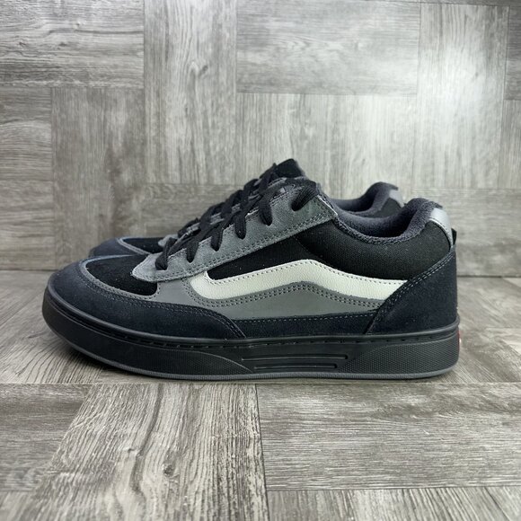 Vans Estazzo Men's size 11 Black Grey Skate Shoes - Picture 2 of 8